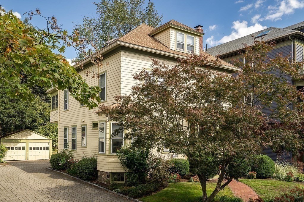 37 Stanton Road Brookline, MA 02445 - Photo 21 of 24