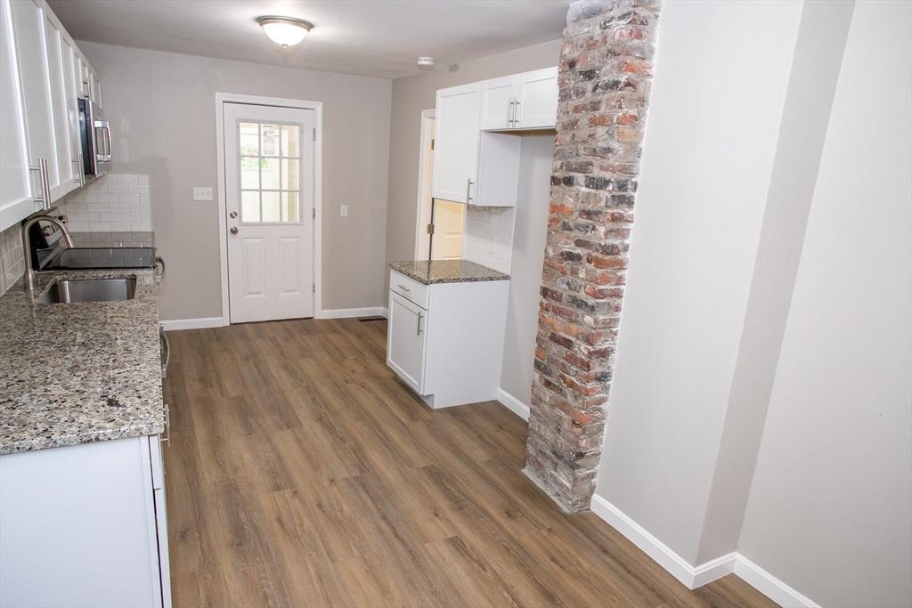 31 Dawley Road Westminster, MA 01473 - Photo 10 of 41 Gallery Image 10