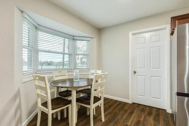 $252,000 | 239 Lakewood Drive, Clute, TX 77531