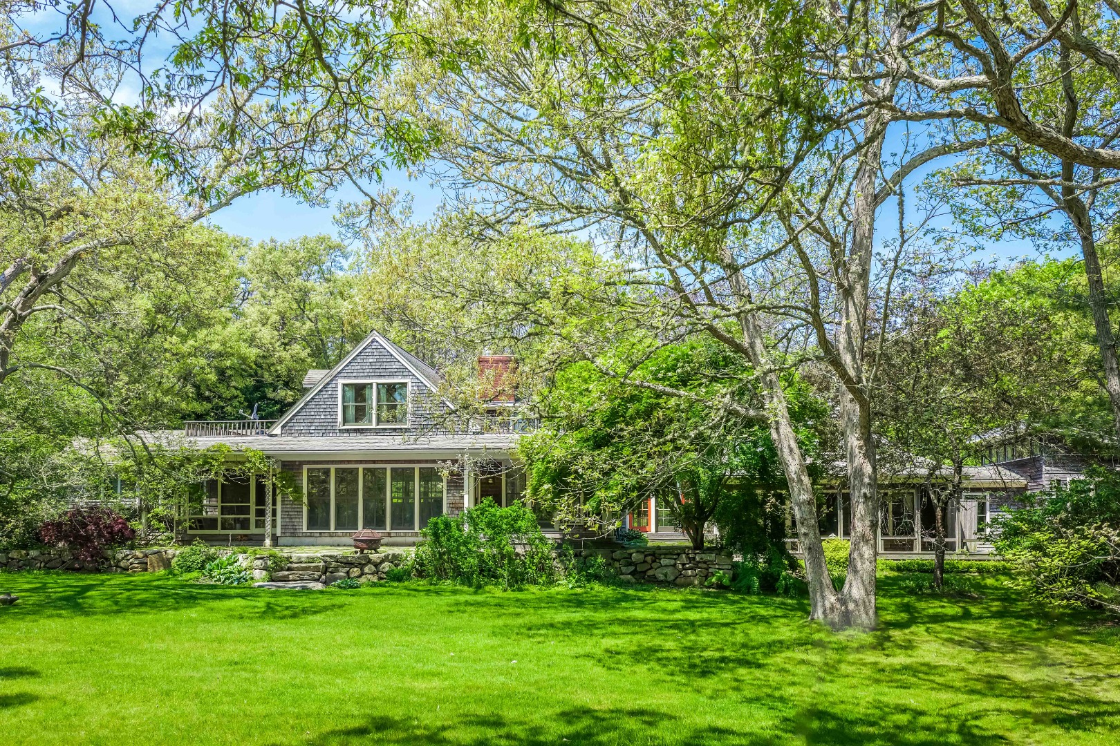 30 Water Gate Road Vineyard Haven, MA 02568 - Photo 3 of 21