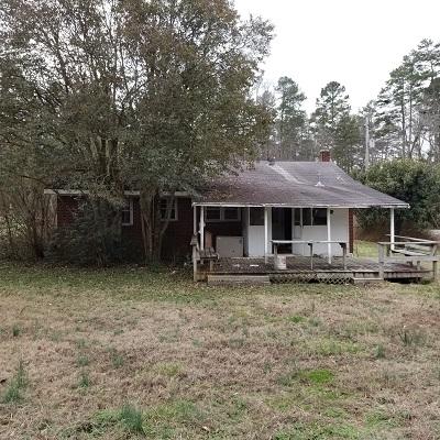 121 McCallum Road Candor, NC 27229 - Photo 2 of 8 121 rear