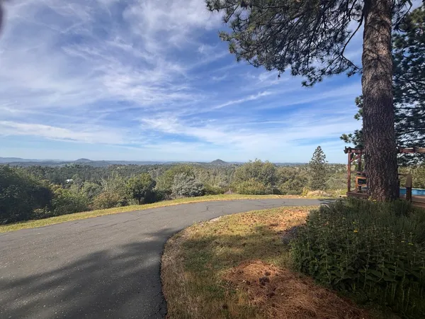 $579,999 | 10285 Ponderosa Way, Jackson, CA 95642