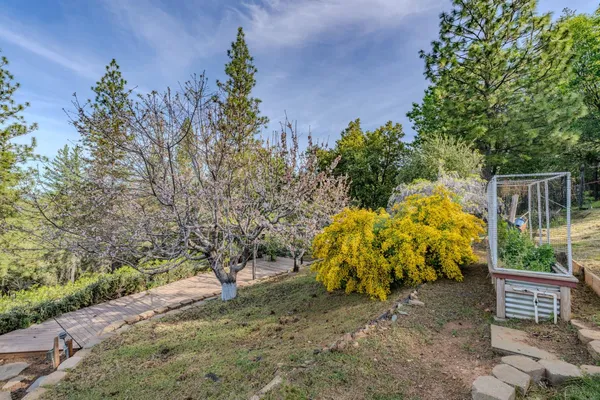 $579,999 | 10285 Ponderosa Way, Jackson, CA 95642