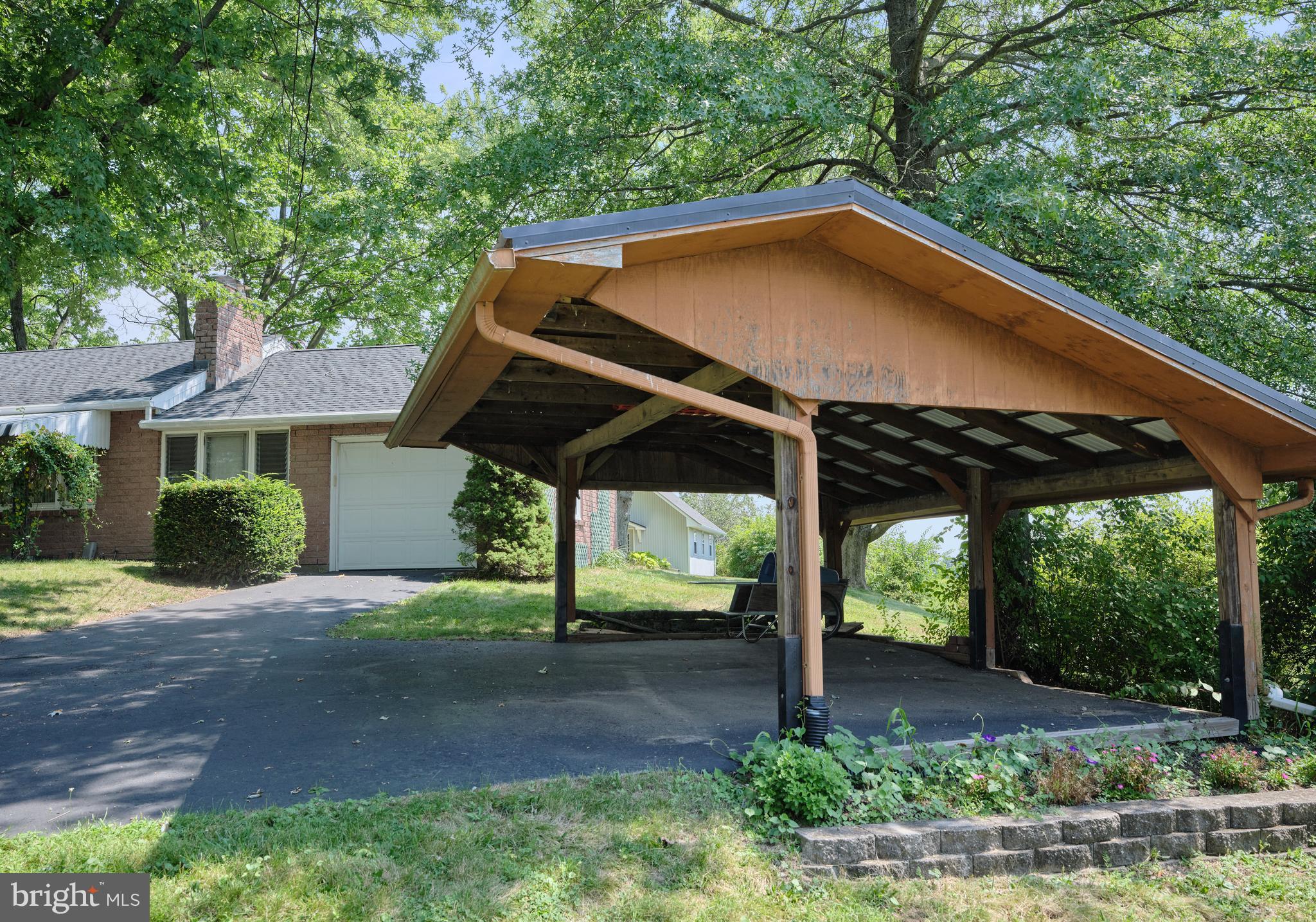 1915 Swamp Road Quakertown, PA 18951 - Photo 4 of 17 Gallery Image 4