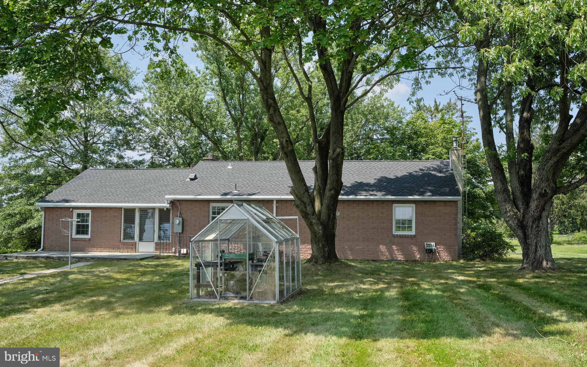 1915 Swamp Road Quakertown, PA 18951 - Photo 6 of 17 Gallery Image 6