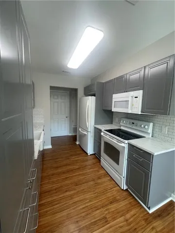 $2,400 | 8303 Sage Mountain Drive, Austin, TX 78736