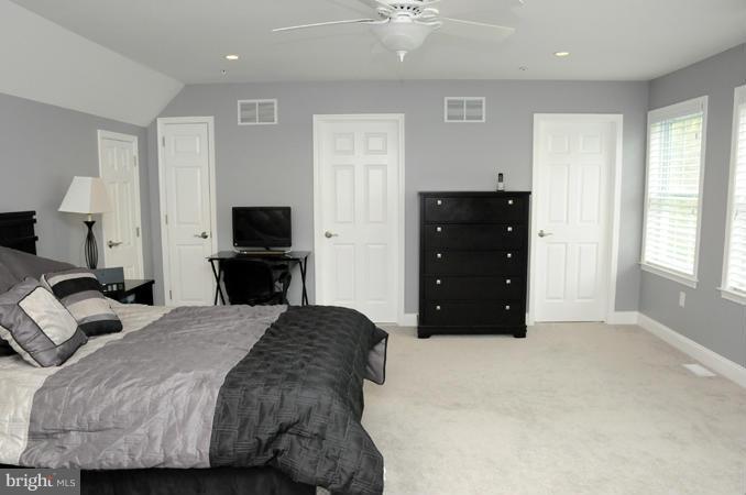 16710 Oak Hill Road Silver Spring, MD 20905 - Photo 8 of 29 Bedroom (Master)