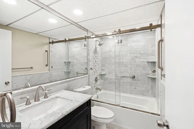 $255,000 | 1001 City Avenue, Unit EC107, Wynnewood, PA 19096