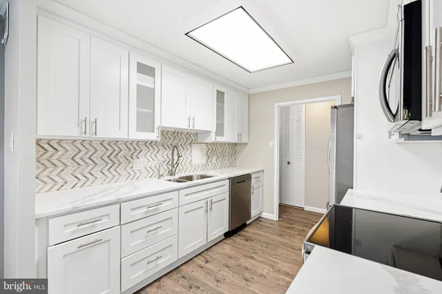 $255,000 | 1001 City Avenue, Unit EC107, Wynnewood, PA 19096