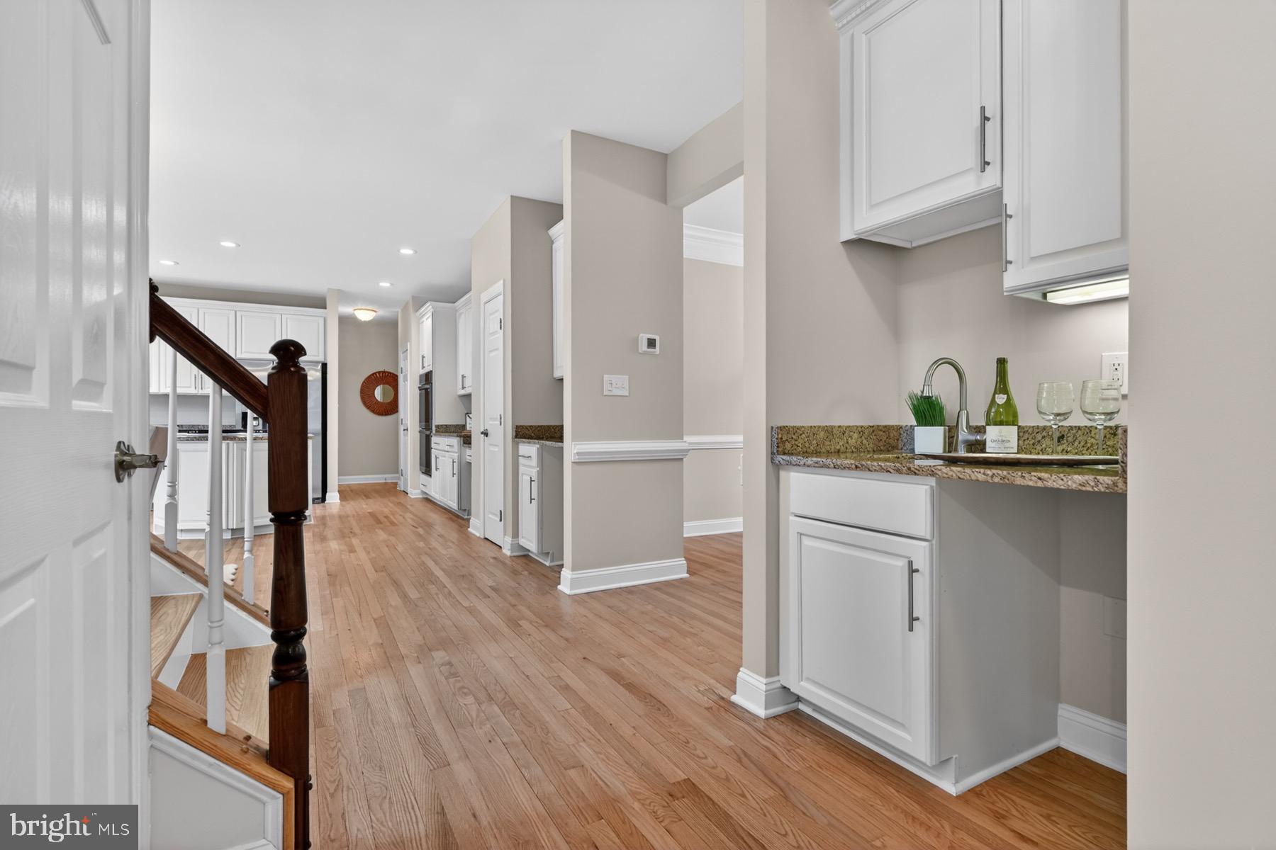 9 Sewall Court Edgewater, MD 21037 - Photo 26 of 126 Wet bar off of family room