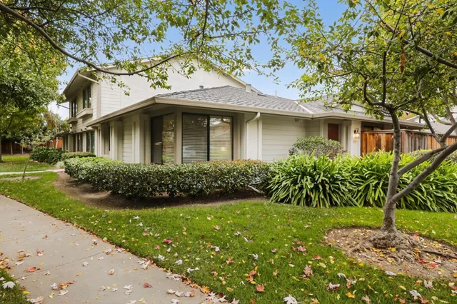 $848,000 | 1590 East Lake Drive, San Jose, CA 95126
