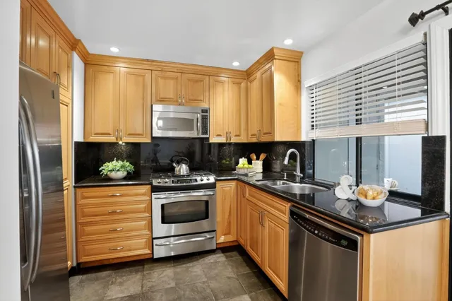 $848,000 | 1590 East Lake Drive, San Jose, CA 95126