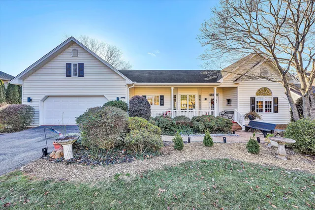 $499,900 | 395 Chestnut Creek Drive, Hardy, VA 24101