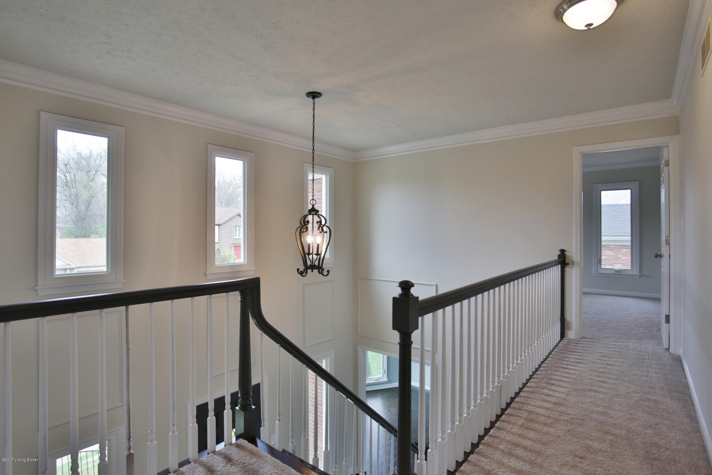 2114 Rudy Lane Louisville, KY 40207 - Photo 17 of 21 Landing Up