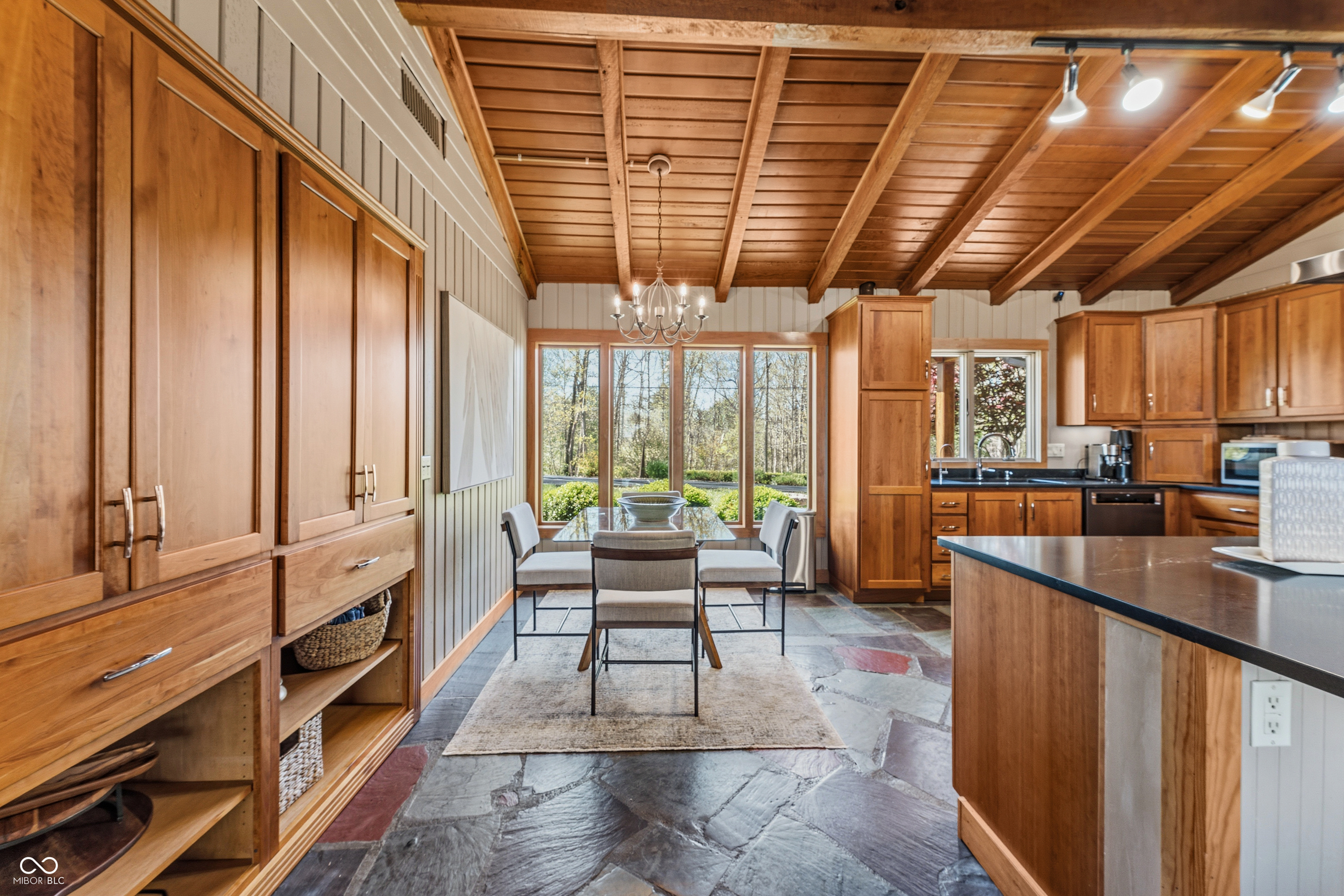 488 Town Hill Road Nashville, IN 47448 - Photo 14 of 87