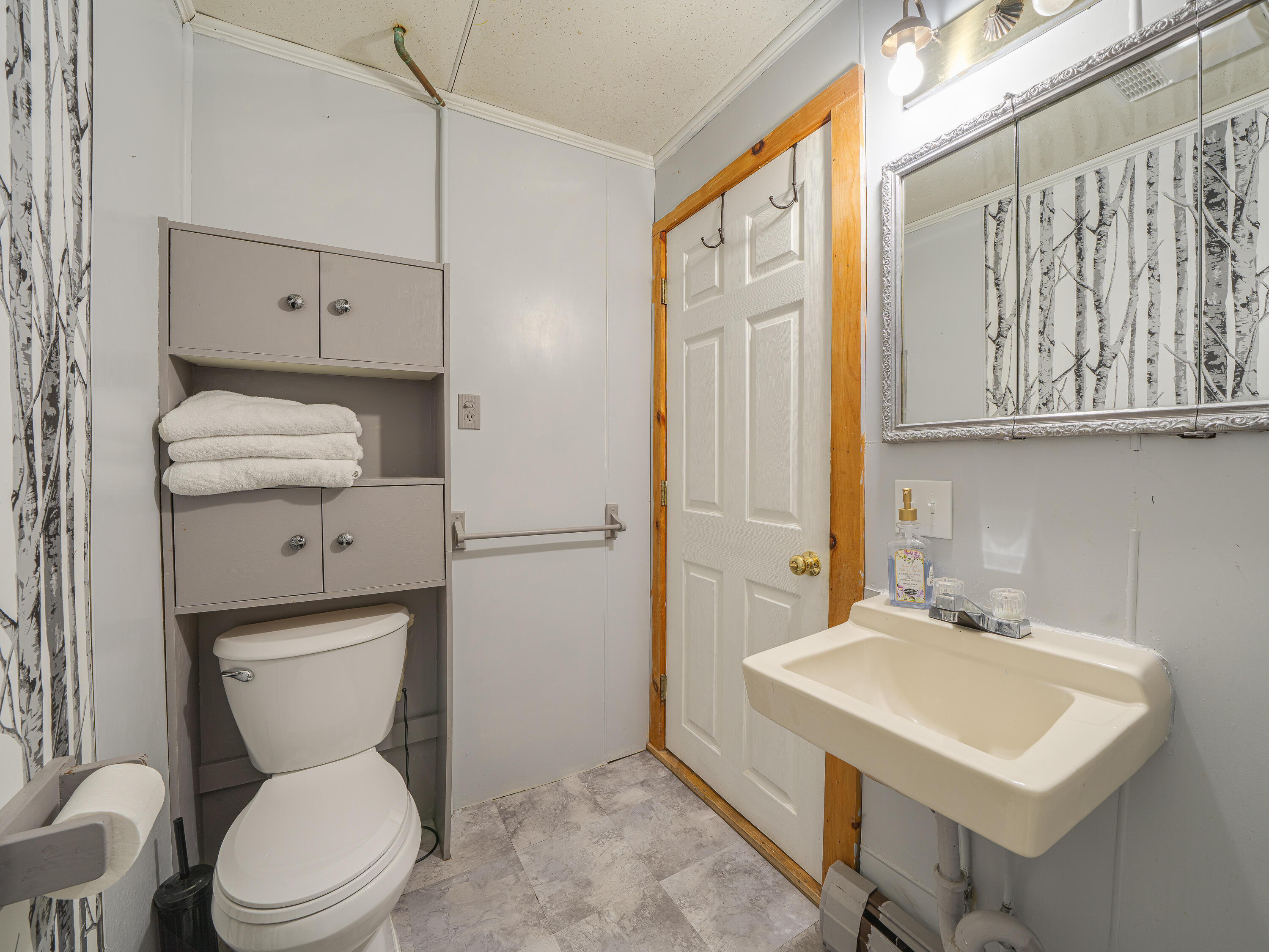 49 Clement Road Long Lake, NY 12847 - Photo 16 of 29 54D91AF6-5695-47F5-9F65-9340DF6DA2CB