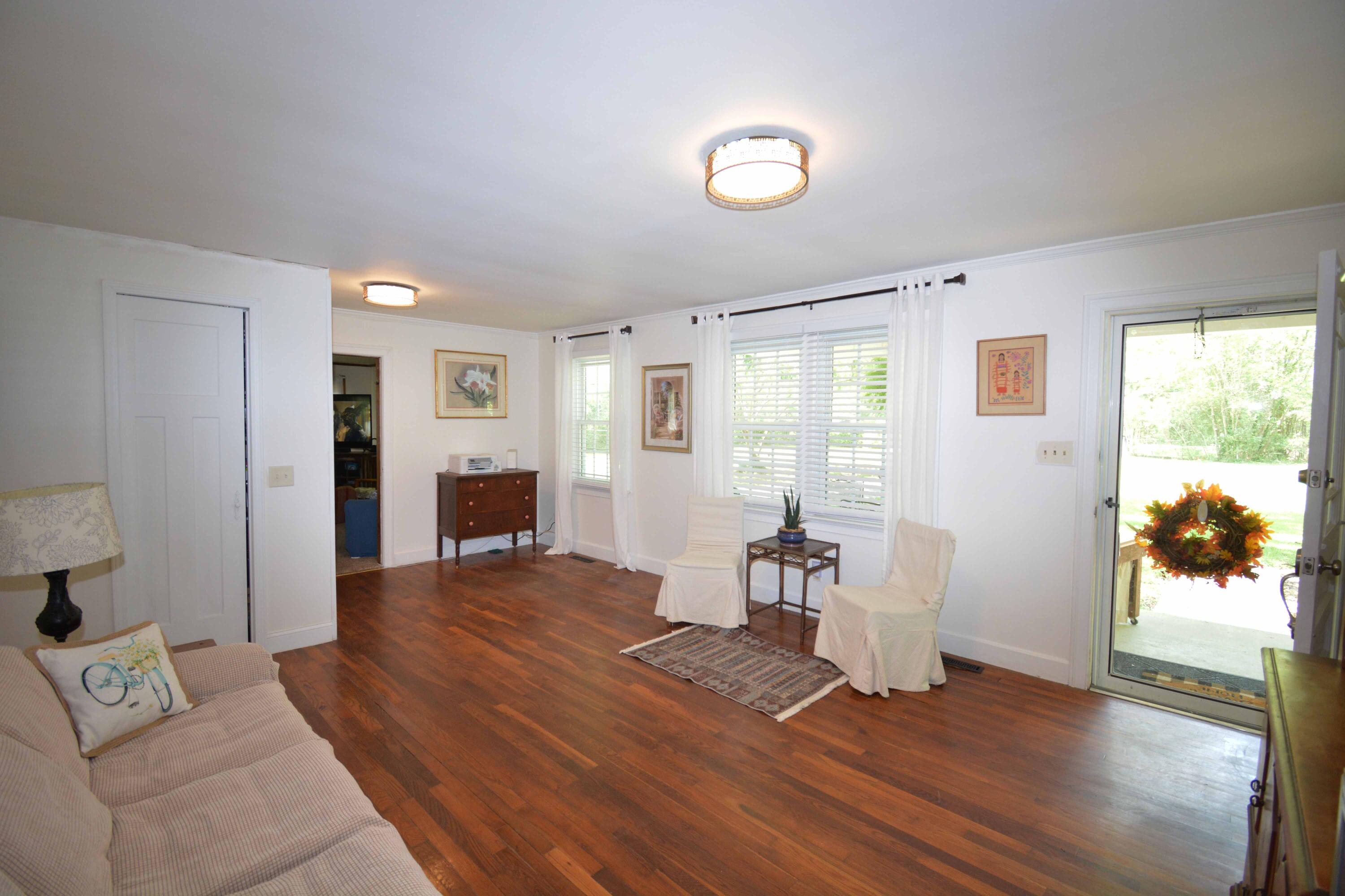 9432 Koester Road Ladson, SC 29456 - Photo 4 of 32 DSC_0051
