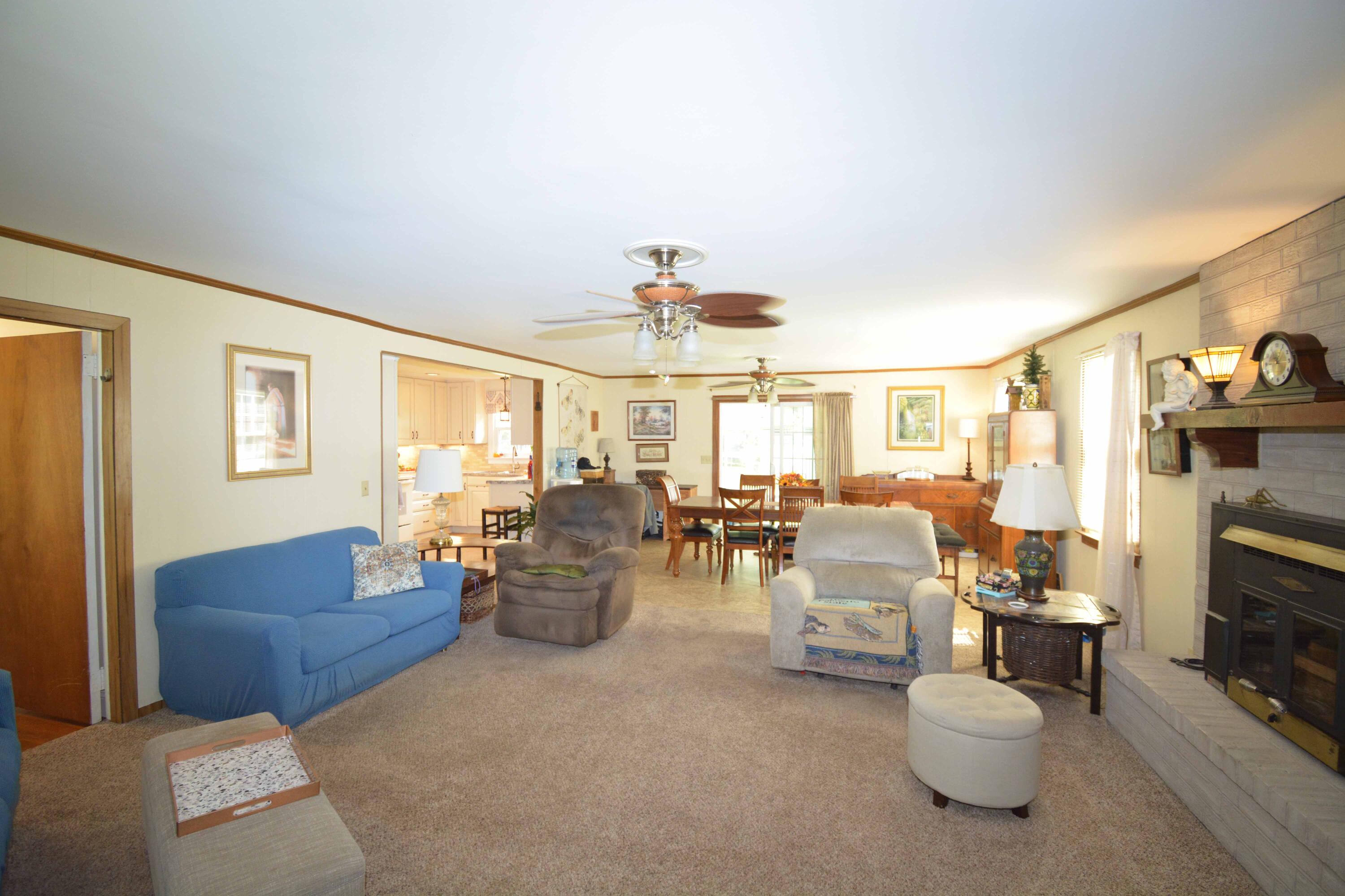 9432 Koester Road Ladson, SC 29456 - Photo 6 of 32 DSC_0138