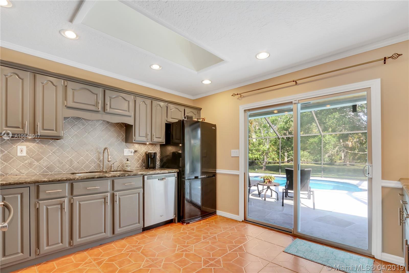 11619 165th Road North Jupiter, FL 33478 - Photo 13 of 35 Gallery Image 13