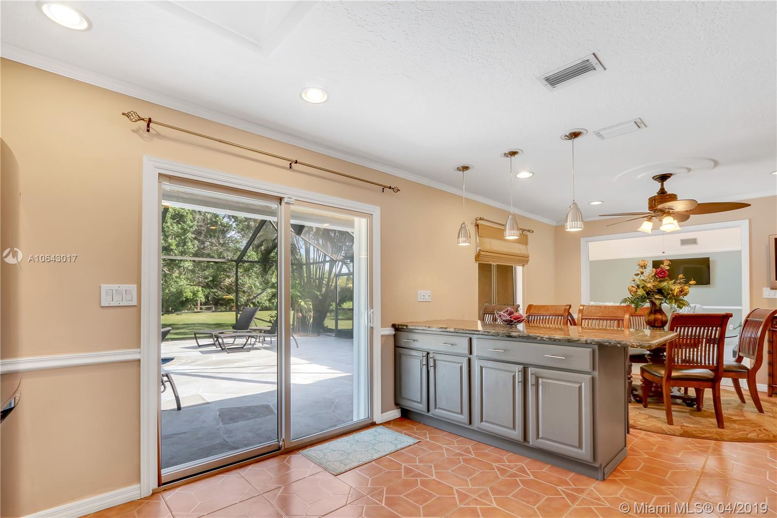 11619 165th Road North Jupiter, FL 33478 - Photo 14 of 35 Gallery Image 14