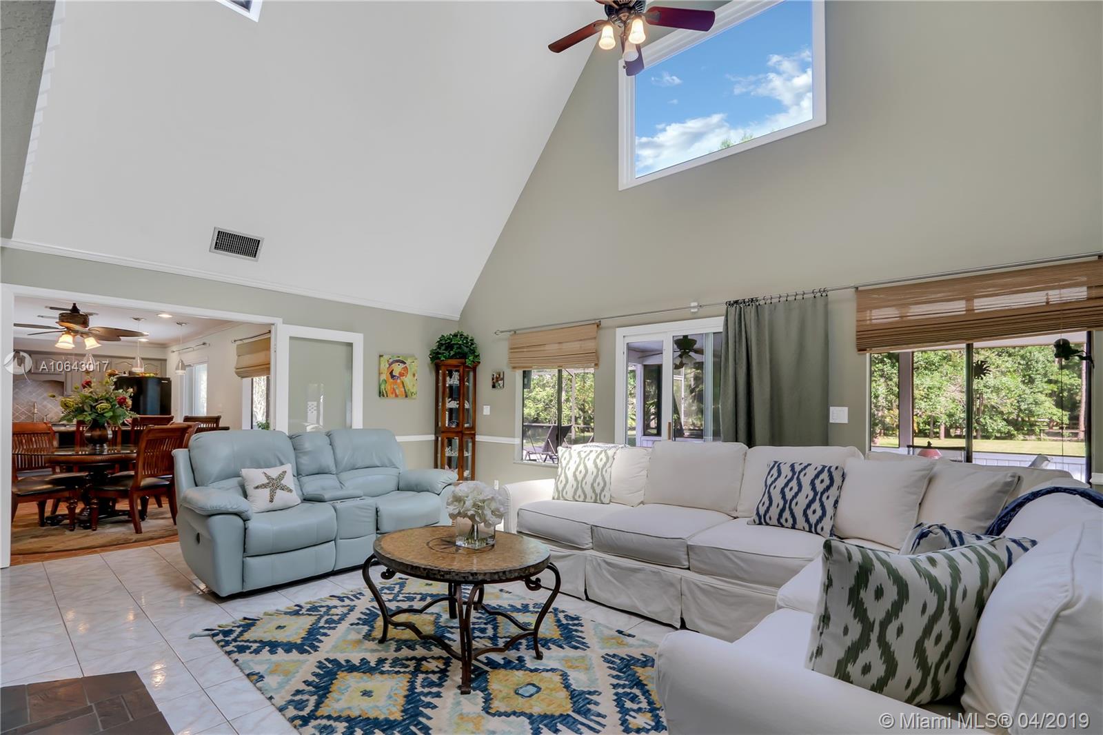 11619 165th Road North Jupiter, FL 33478 - Photo 15 of 35 Gallery Image 15