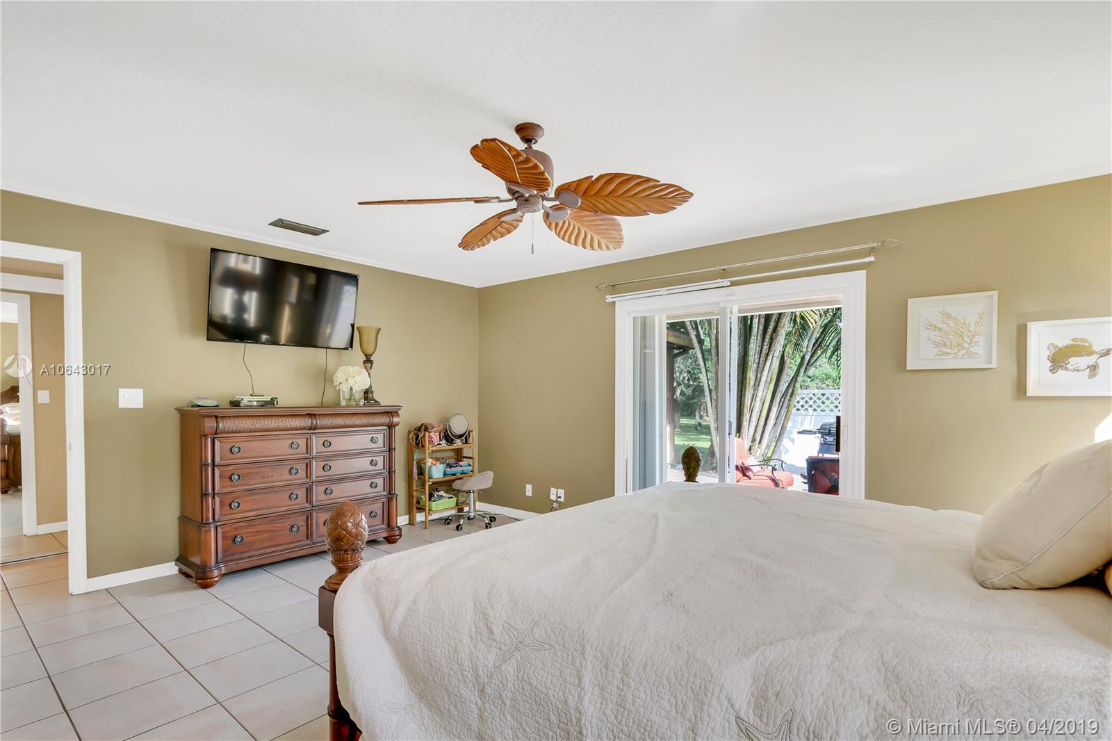 11619 165th Road North Jupiter, FL 33478 - Photo 5 of 35 Gallery Image 5
