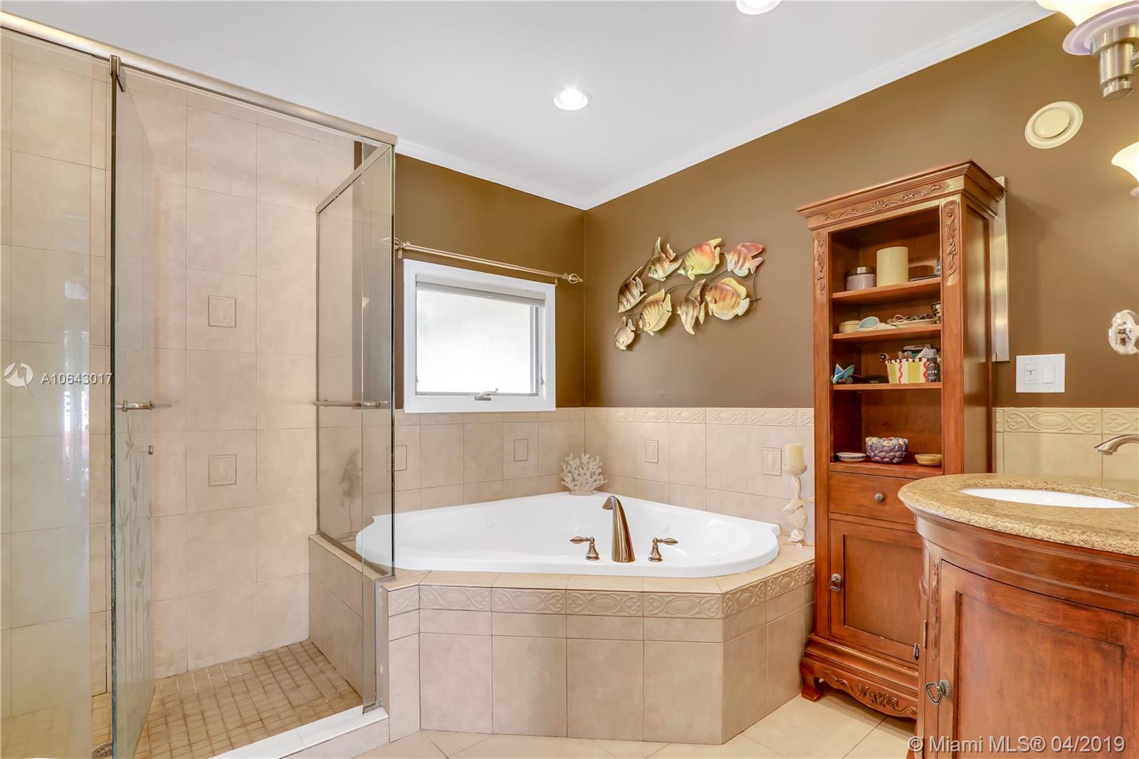 11619 165th Road North Jupiter, FL 33478 - Photo 6 of 35 Gallery Image 6