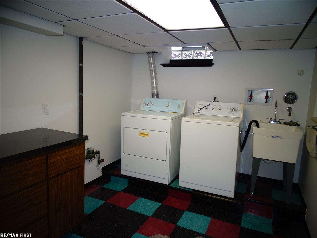 18362 South Nunneley Road Clinton Township, MI 48035 - Photo 18 of 24