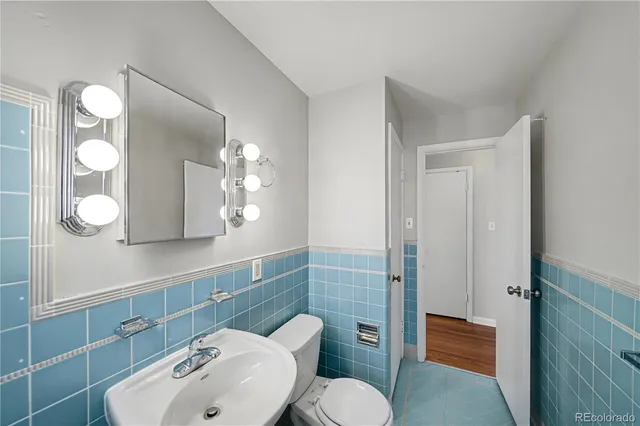 $1,945 | 1461 Jasmine Street, Unit 2, Denver, CO 80220