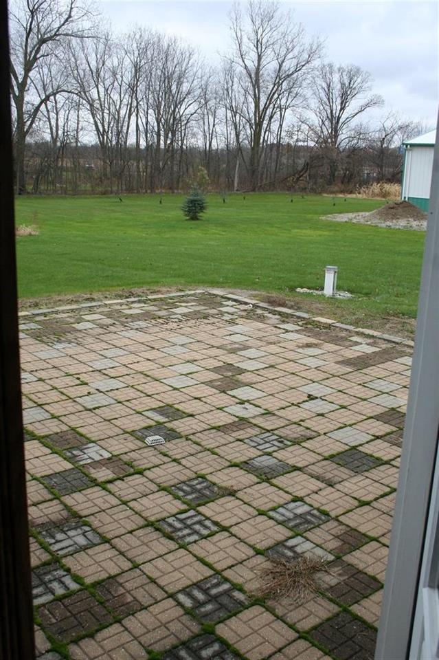 6238 Farrand Road Clio, MI 48420 - Photo 14 of 26 21525496-13.JPG