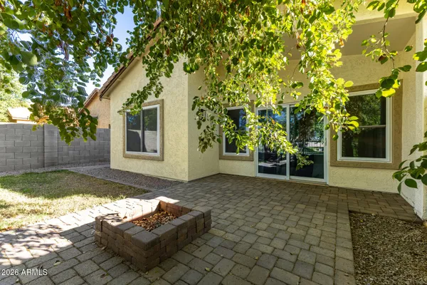 $2,200 | 3094 East Stottler Drive, Gilbert, AZ 85296