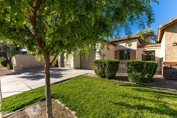 $2,200 | 3094 East Stottler Drive, Gilbert, AZ 85296