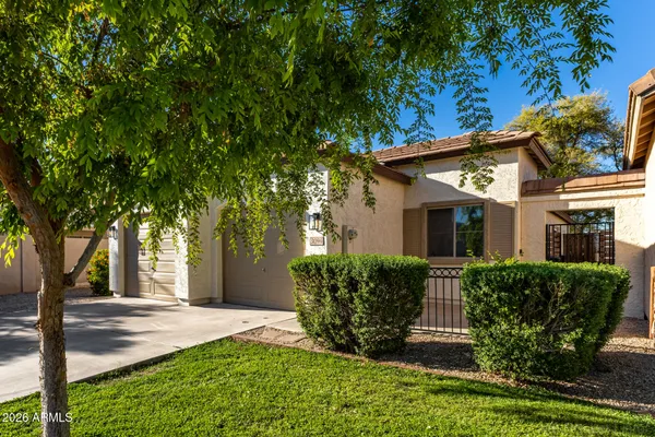 $2,200 | 3094 East Stottler Drive, Gilbert, AZ 85296