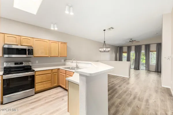 $2,200 | 3094 East Stottler Drive, Gilbert, AZ 85296