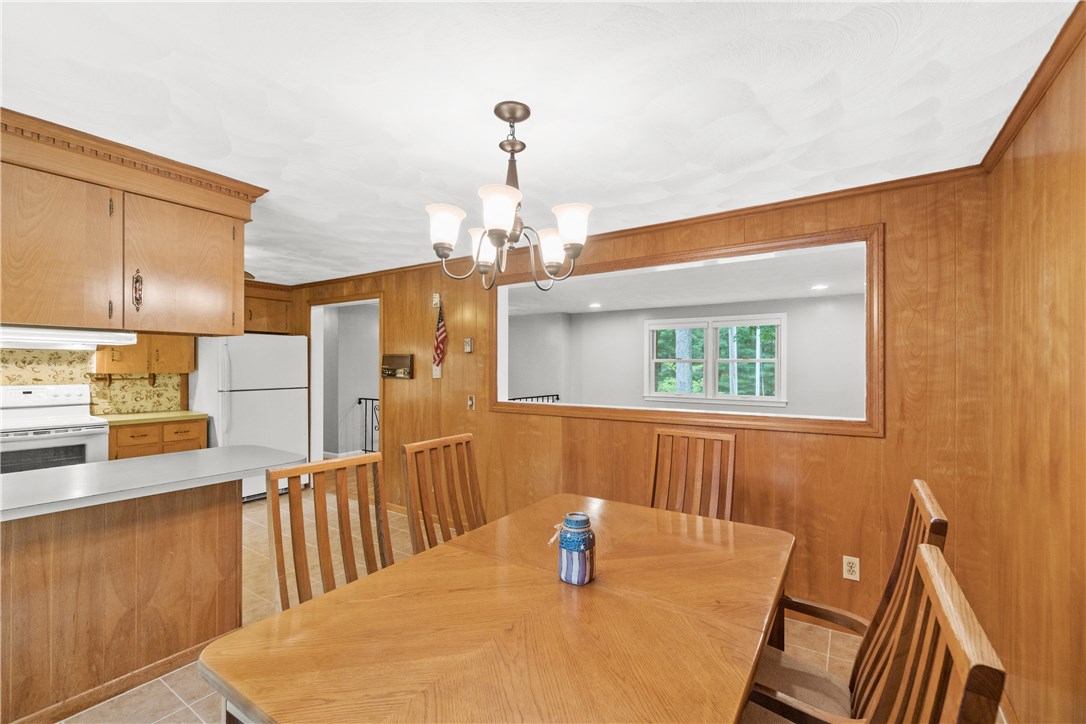 316 Hopkins Hill Road Coventry, RI 02816 - Photo 8 of 35 Gallery Image 8