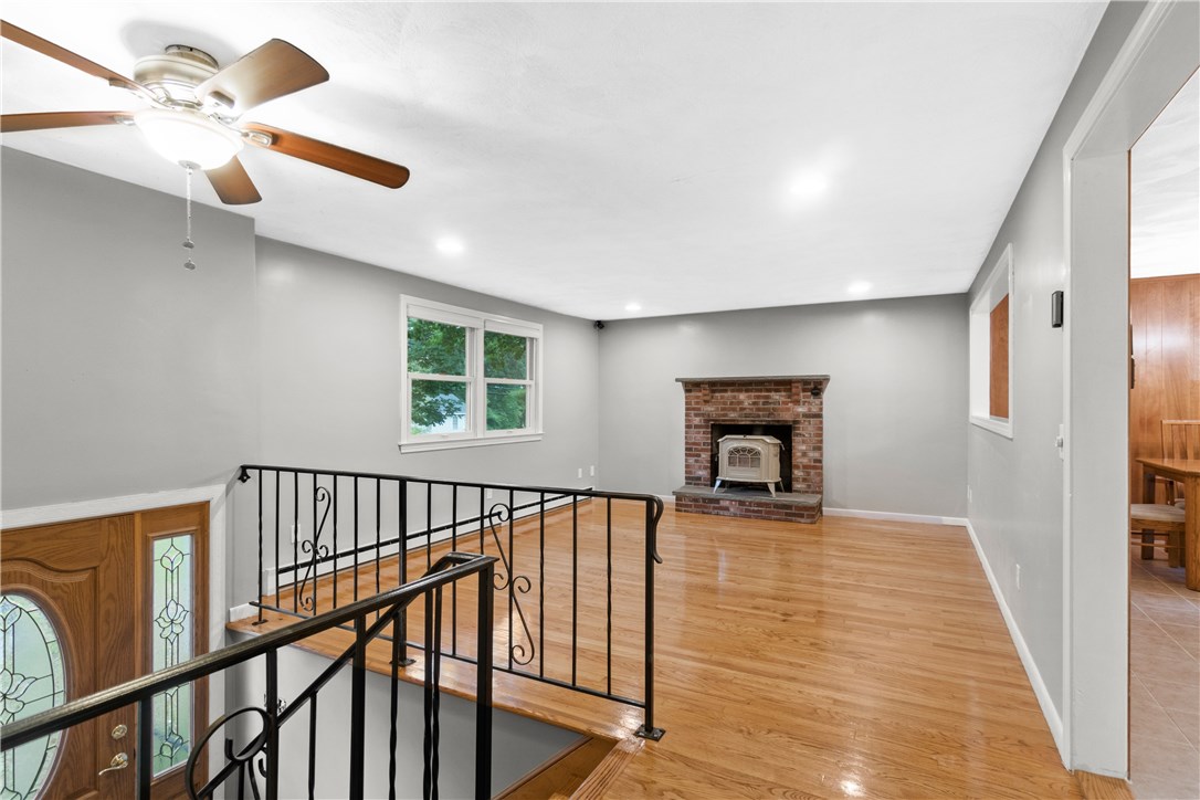 316 Hopkins Hill Road Coventry, RI 02816 - Photo 10 of 35 Gallery Image 10