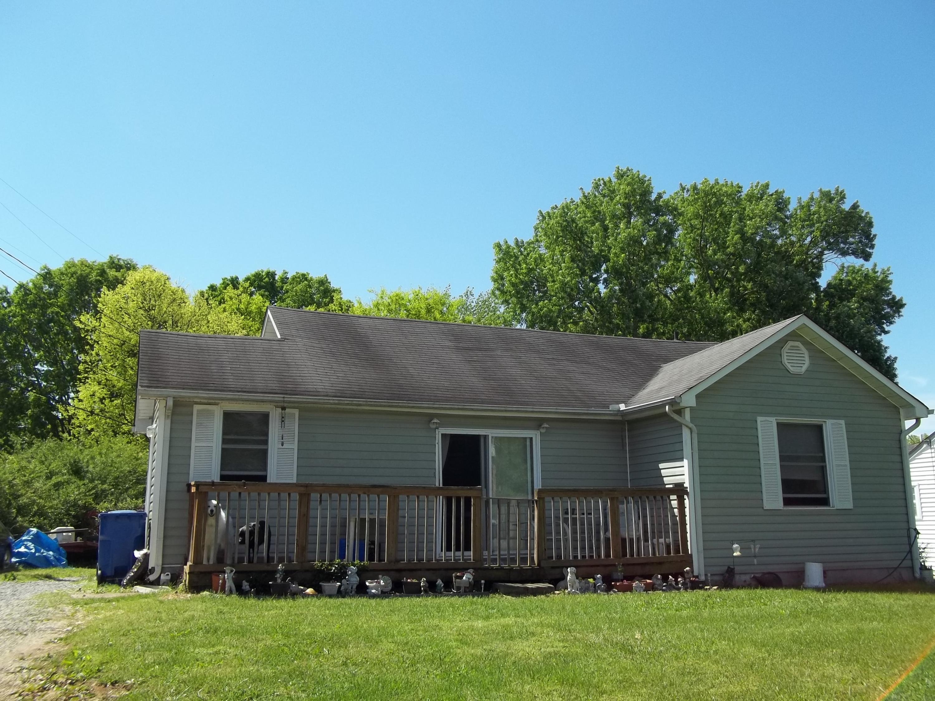852 Brewster Road Alcoa, TN 37701 - Photo 1 of 17 852 Brewster St