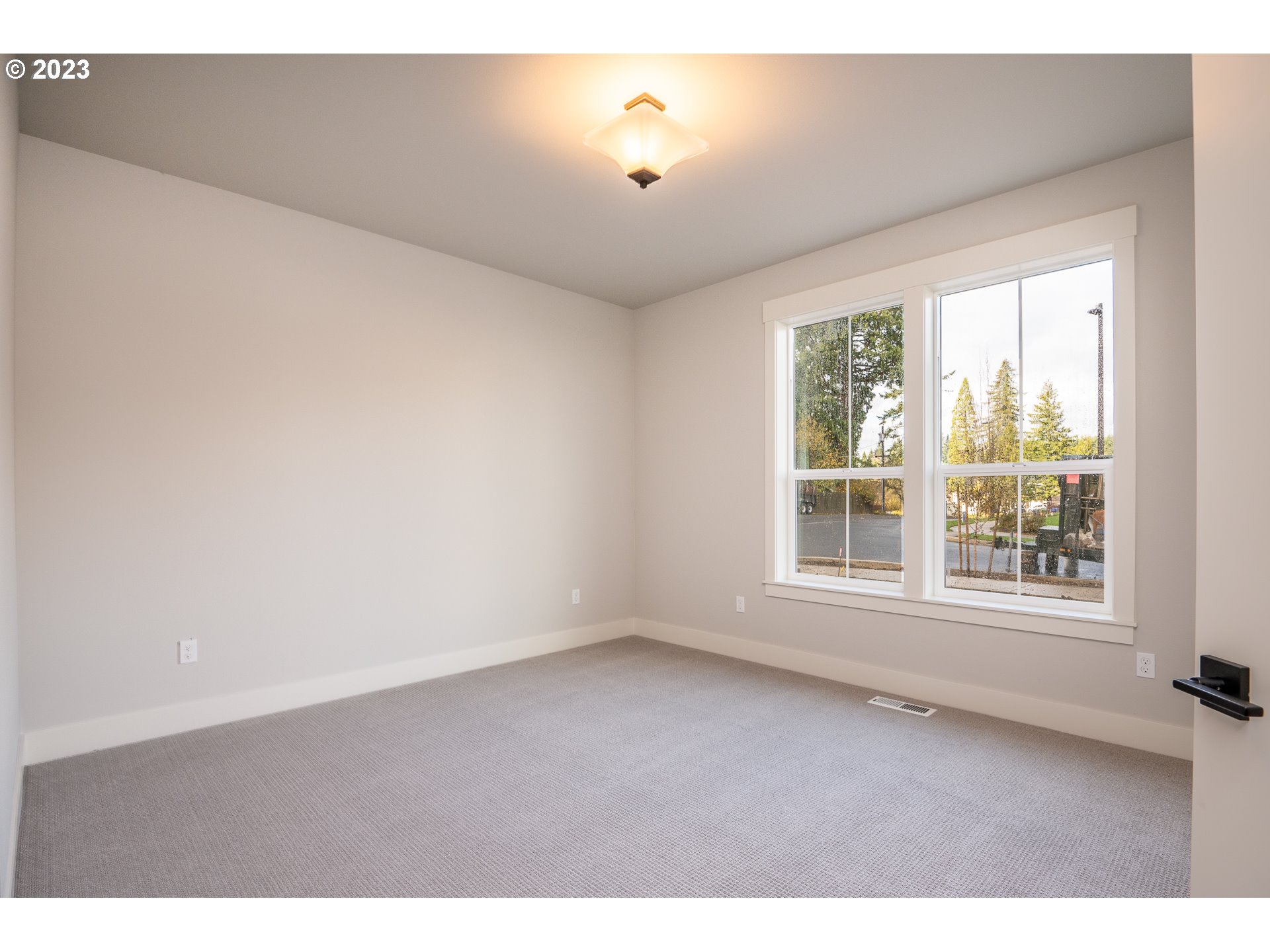 37772 Southeast Olson Street Sandy, OR 97055 - Photo 22 of 32 a view of an empty room with a window