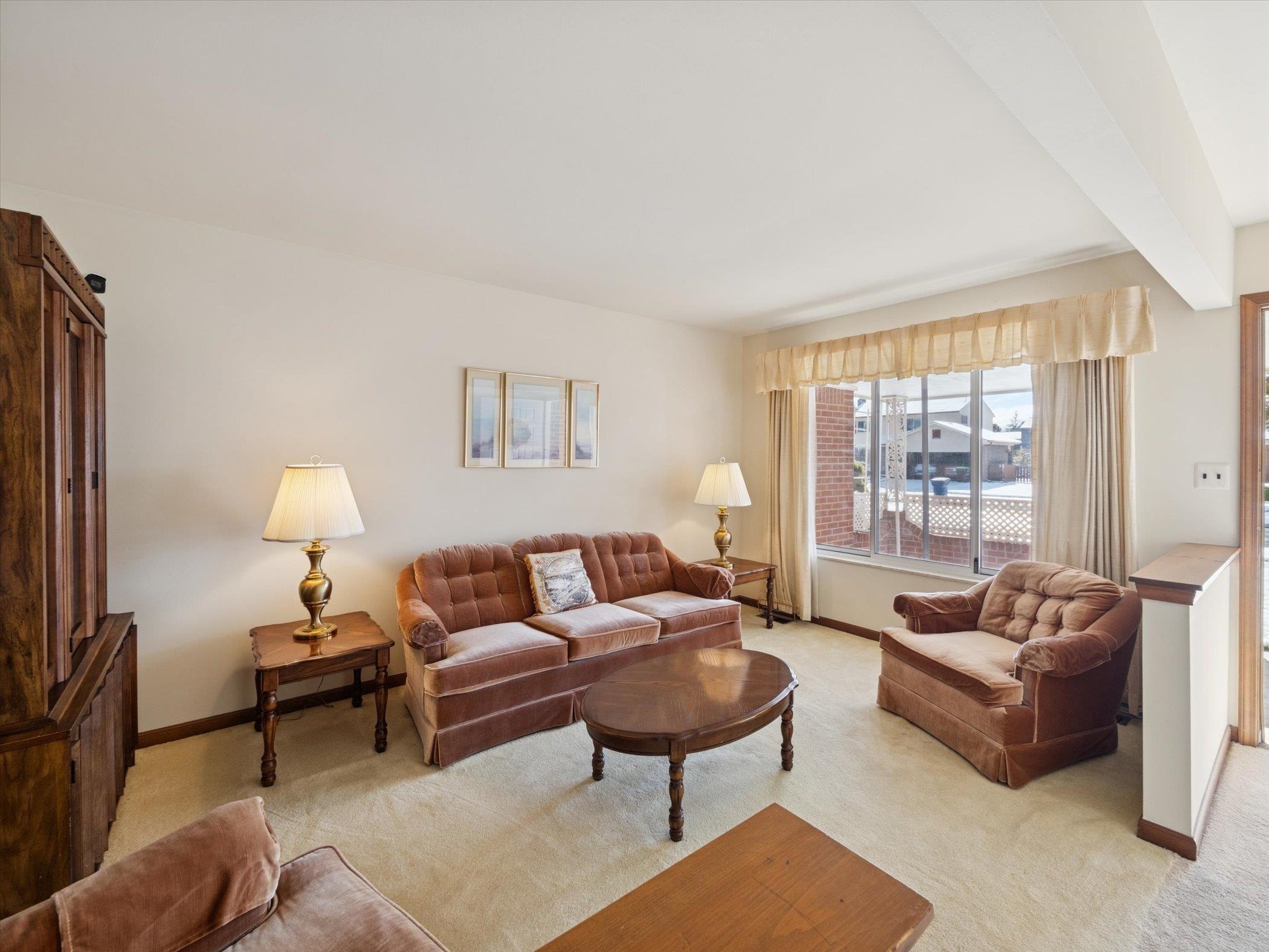 17997 Autumn Lane Macomb, MI 48044 - Photo 7 of 50 50194231-2f21aa45-dab2-493a-98ac-9f316f61c478.JPG