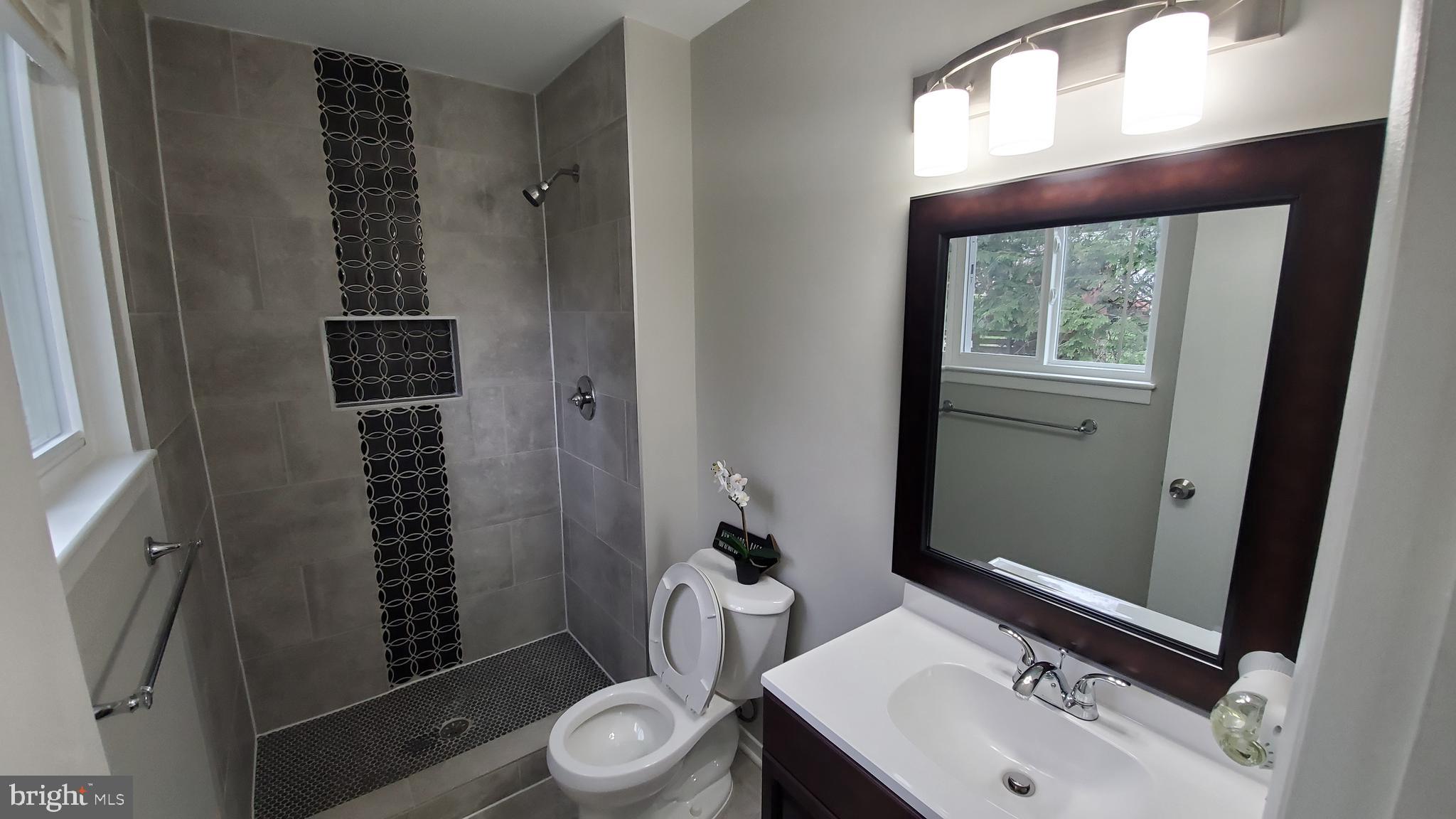 9506 Curran Road Silver Spring, MD 20901 - Photo 11 of 18 Gallery Image 11