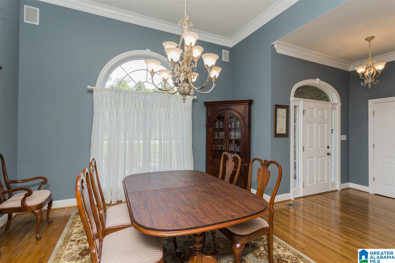 180 Cliff Road Sterrett, AL 35147 - Photo 9 of 48