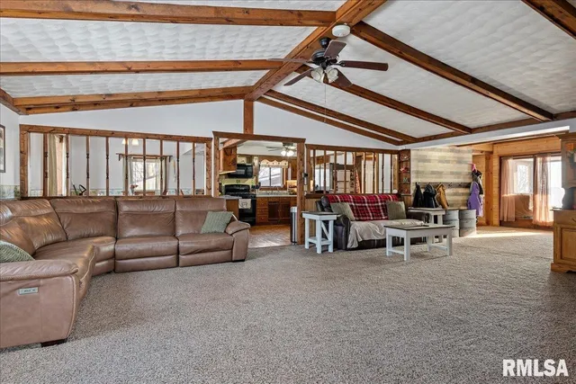 $219,900 | 888 East Erie Street, Palmer, IL 62556