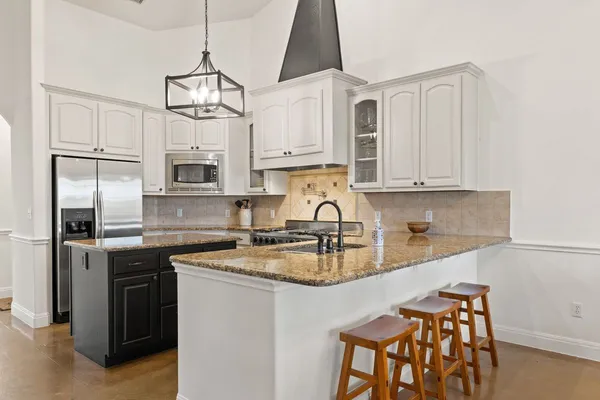 $945,000 | 744 Bartlett Drive West, Buda, TX 78610