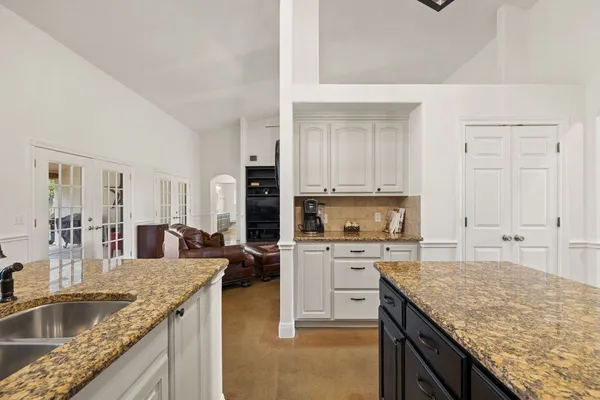 $945,000 | 744 Bartlett Drive West, Buda, TX 78610