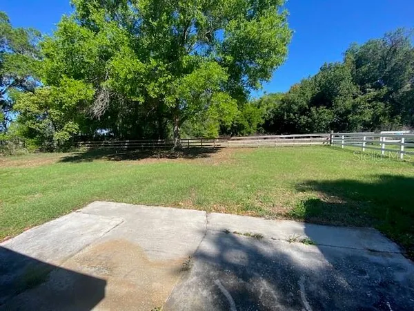 a view of a golf course