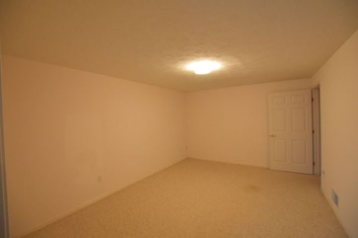 1304 Terra Road Traverse City, MI 49686 - Photo 37 of 48 1865002-36.JPG