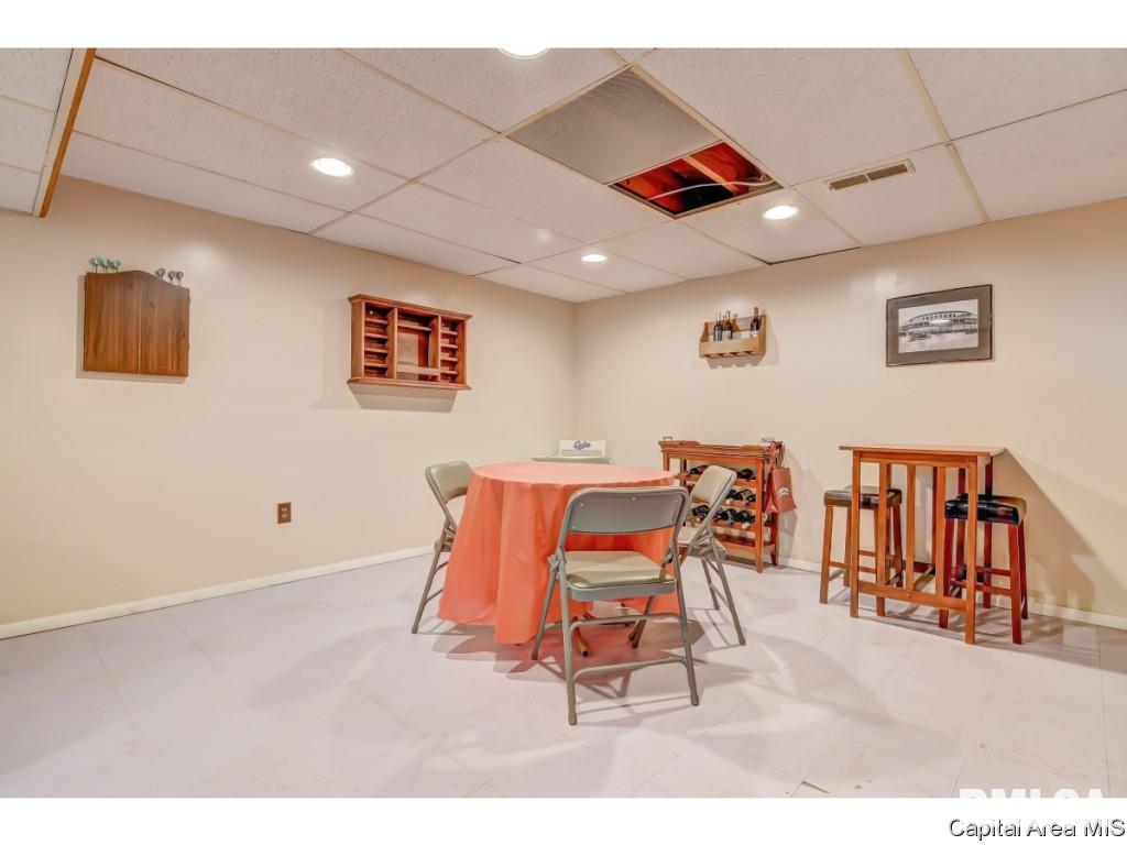 2633 Sarona Road Springfield, IL 62704 - Photo 29 of 36