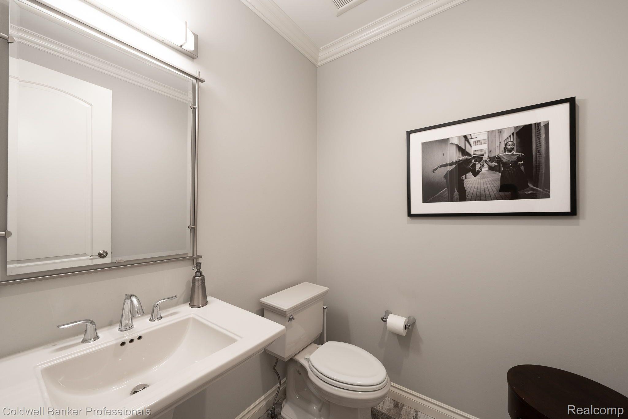 3608 Walnut Brook Drive Rochester, MI 48309 - Photo 31 of 48 Gallery Image 31