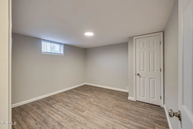 $2,000 | 336 West Ln Street, Unit 2, Church Hill, TN 37642