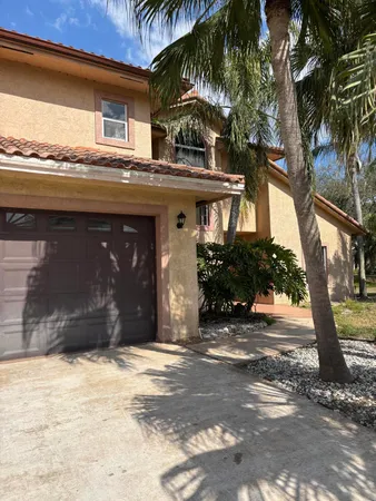 $2,400 | 3710 Promenade Way, Fort Pierce, FL 34982